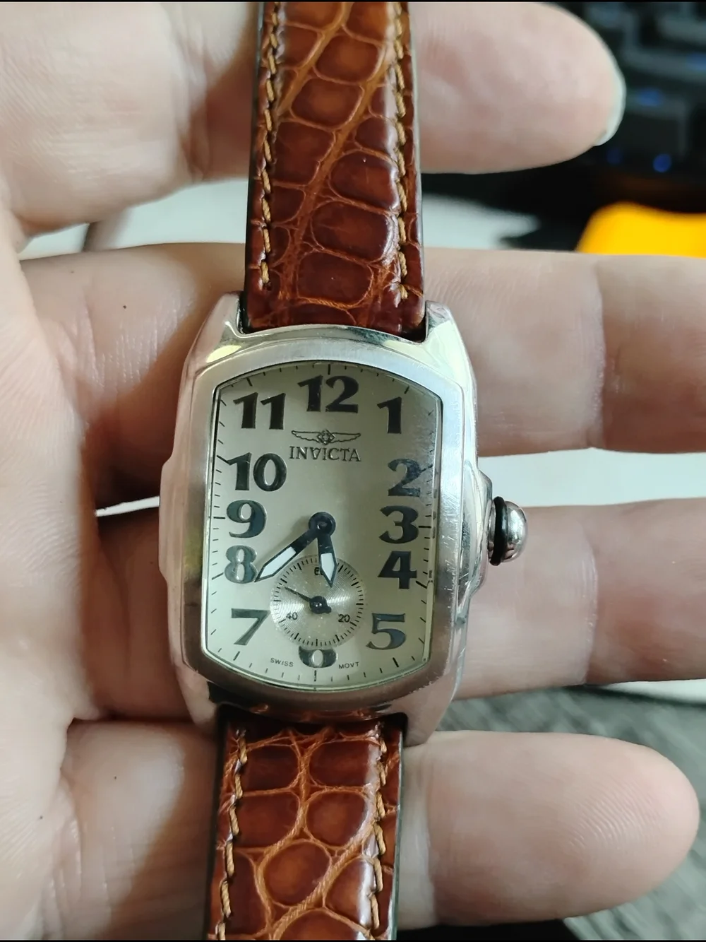 Invicta Silver Case Cream Dial Brown Croc-Pattern Leather Strap Watch